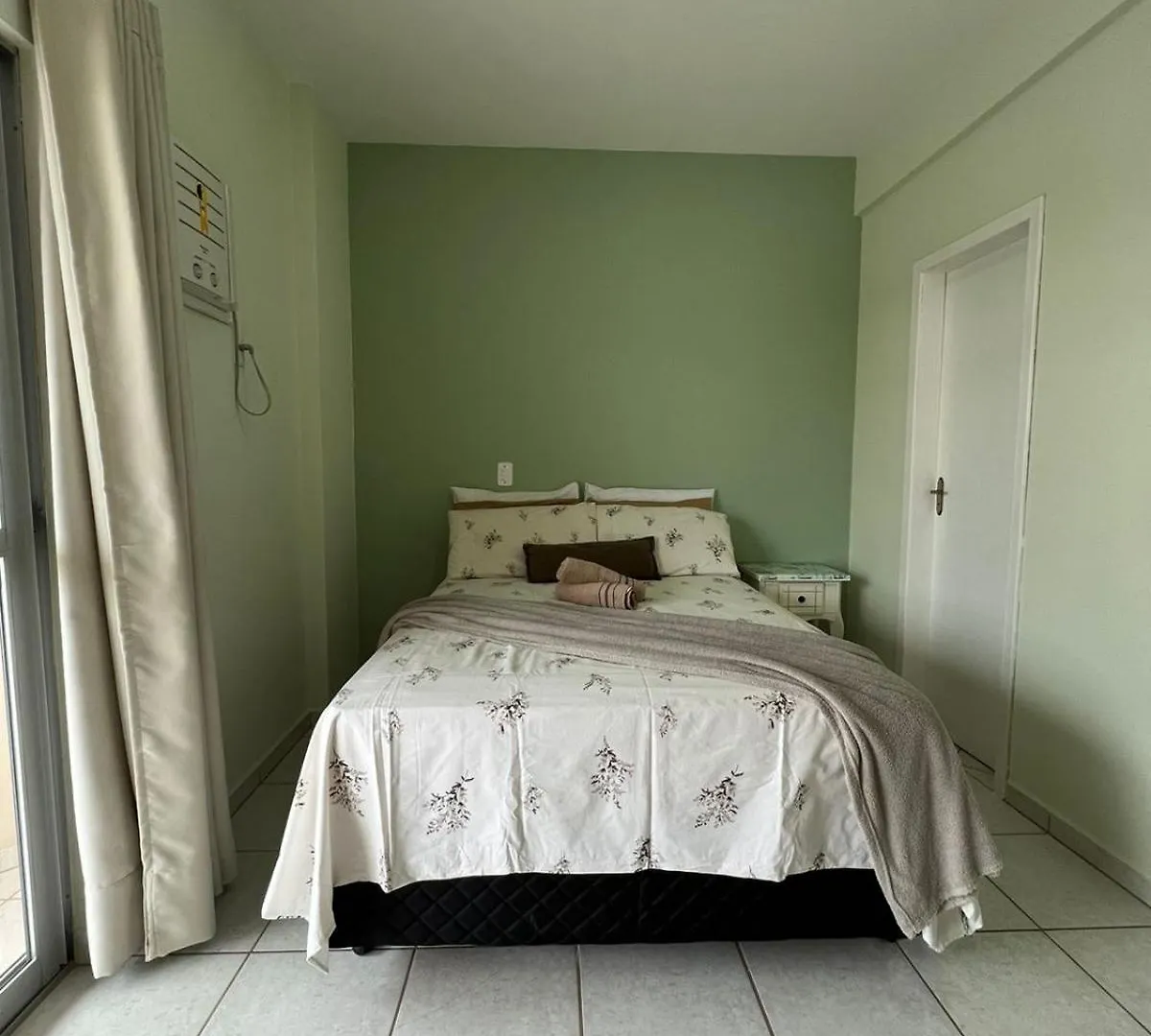 Residencial Nereu Apartman Bombinhas