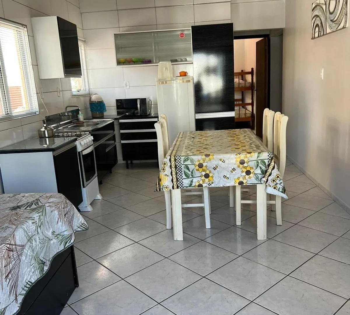 Residencial Nereu Apartman Bombinhas 0*,  Brazília